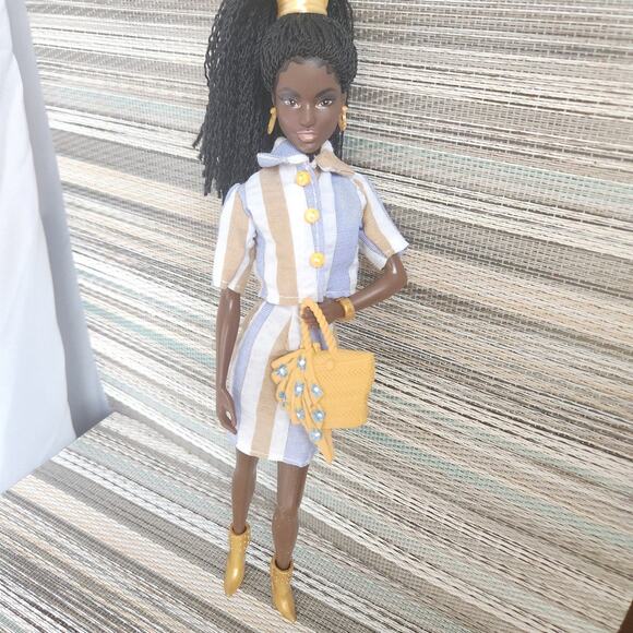 Custom aa barbie model muse styled in modern fashion - Picture 8 of 10